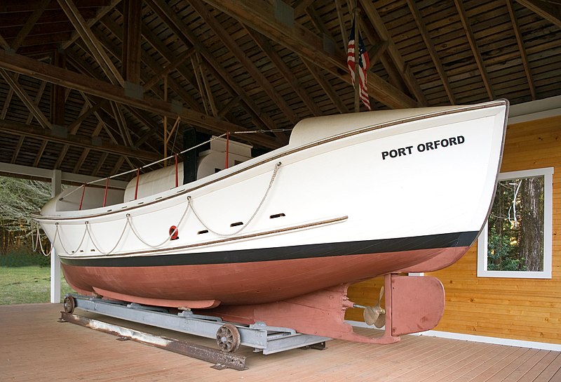 Lifeboat 36498 by Noe Hill